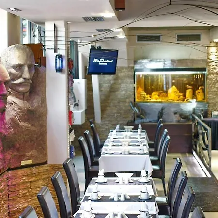 Design Mr. President Garni 4*
