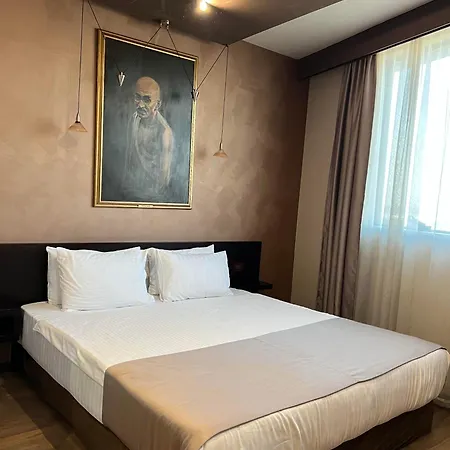 Design Mr. President Garni Hotel 4*