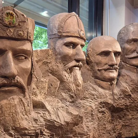 فندق Design Mr President