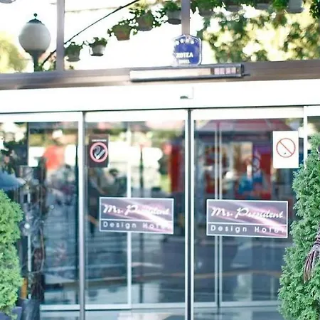 Hotel Design Mr President