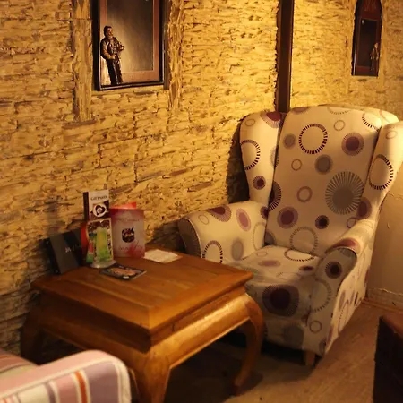 Отель Design Mr President 4*