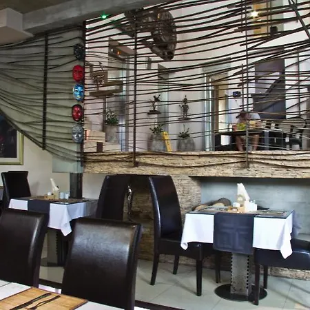 Design Mr President Отель Белград