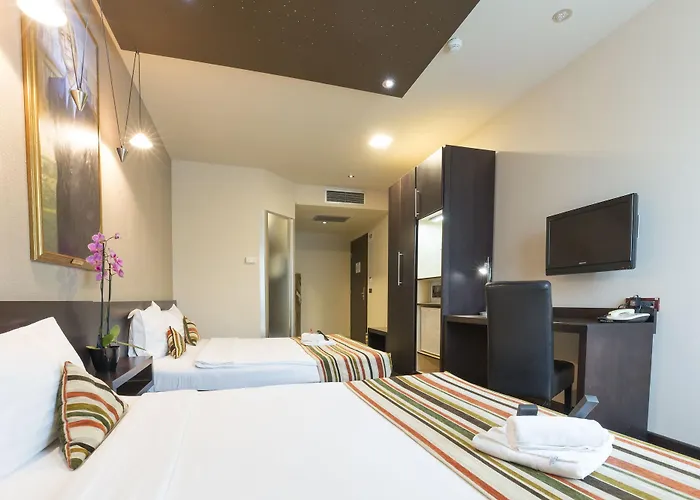 Design Mr President فندق بلغراد