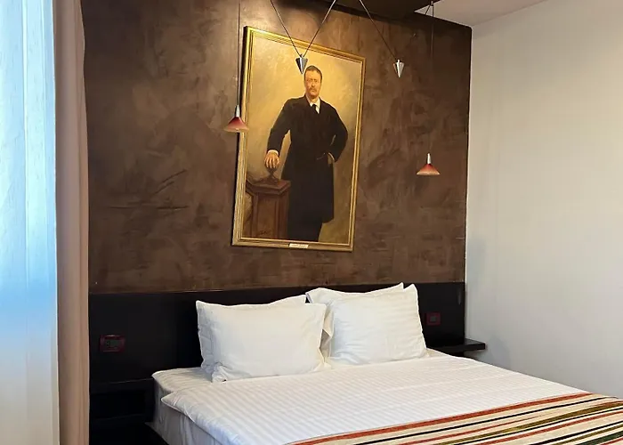 Design Mr President فندق